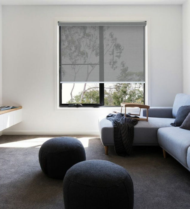 Vado Classic Solar Sunscreen Blinds